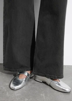 Ballerines En Cuir à Boucles