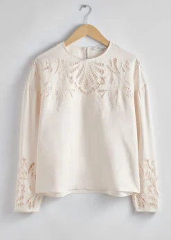 Blouse à Broderie Anglaise