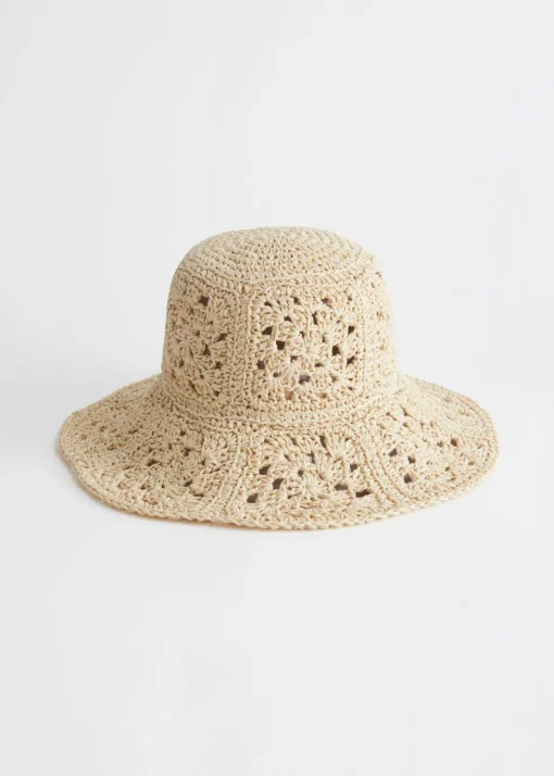 Bob En Paille Crocheté