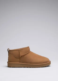 Bottes UGG® Classic Ultra Mini