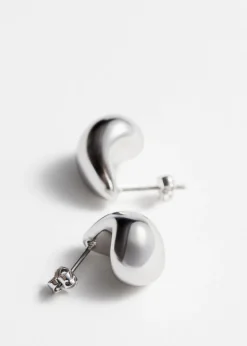 Boucles D’oreilles Incurvées En Forme De Goutte