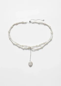 Collier Ras Du Cou En Perles à Pendentif