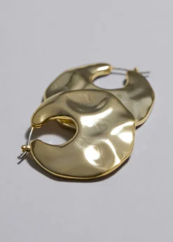 Créoles Sculpturales De Forme Organique