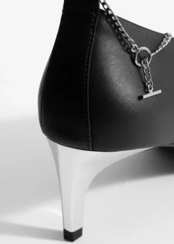 Escarpins Ornés De Chaînes