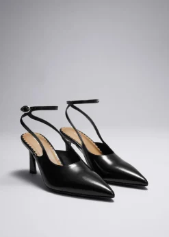 Escarpins Pointus En Cuir à Brides Arrière