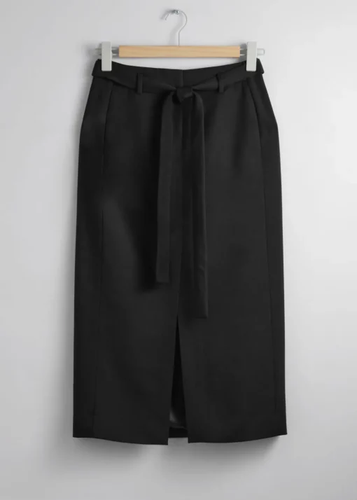 Jupe Midi Ajustée Et Ceinturée