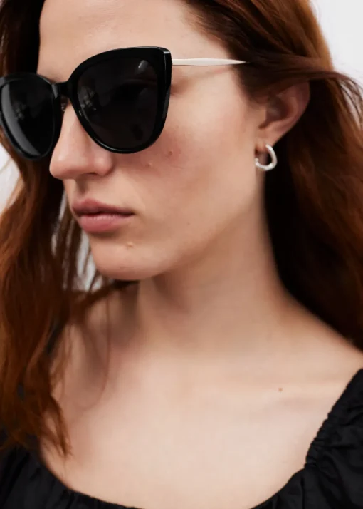 Lunettes De Soleil à Monture En D