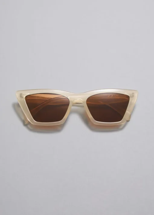 Lunettes De Soleil œil De Chat Angulaires