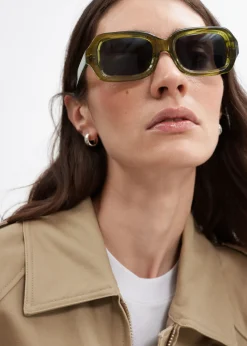 Lunettes De Soleil Ovales Et Polarisées