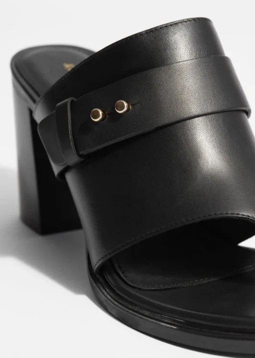 Mules à Entredoigt En Cuir