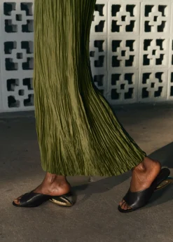 Mules à Talons Dorés