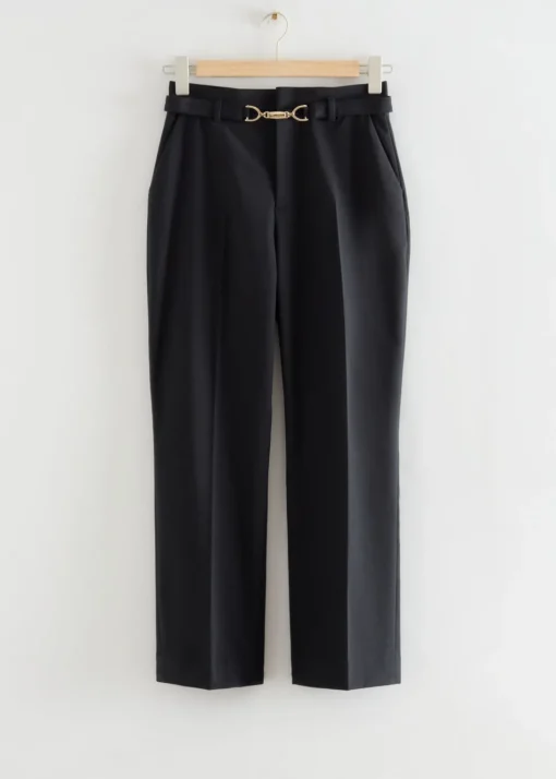 Pantalon Court Ceinturé Taille Haute