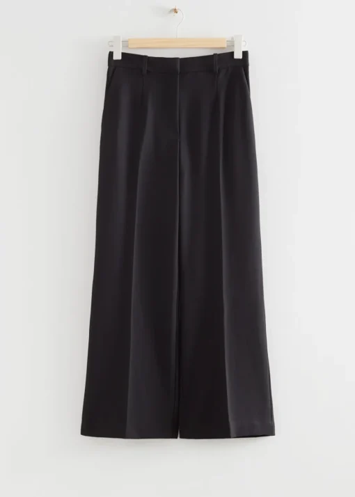 Pantalon Plissé Et évasé