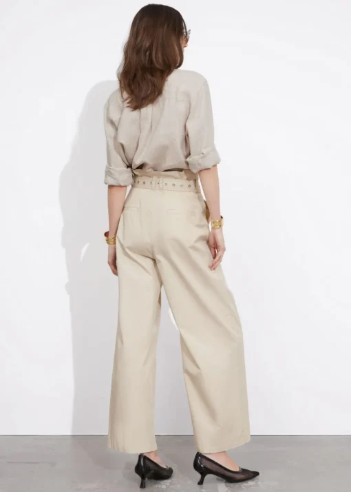 Pantalon Taille Haute Froncée à Ceinture à œillets