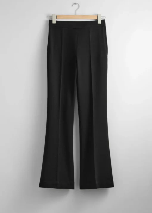 Pantalon évasé