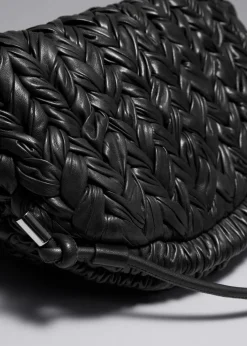 Pochette En Cuir Tressé