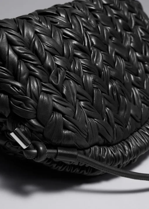 Pochette En Cuir Tressé