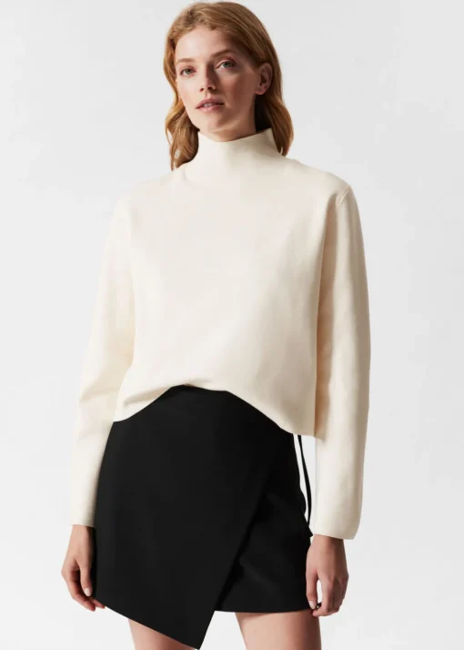 Pull En Maille Droit à Col Montant
