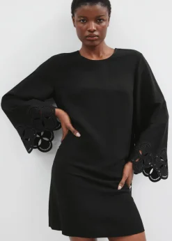 Robe Courte à Manches Larges