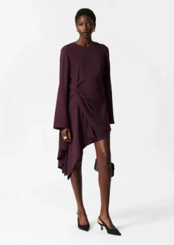 Robe Courte Asymétrique