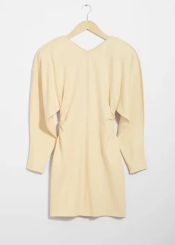 Robe Courte Cintrée