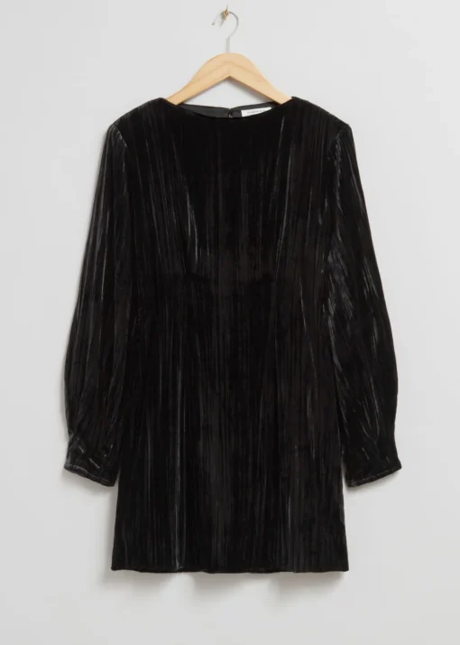 Robe Courte Structurée