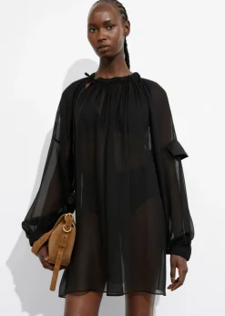 Robe Courte Transparente