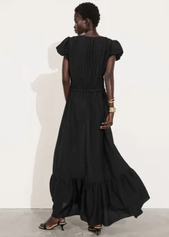 Robe Longue à Plusieurs Niveaux