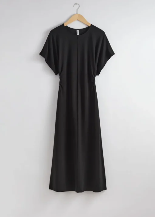 Robe Midi à Manches Volantées
