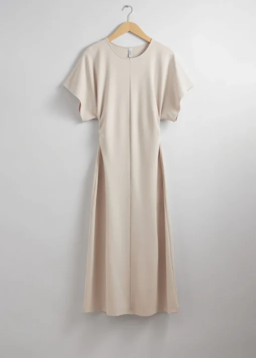 Robe Midi à Manches Volantées