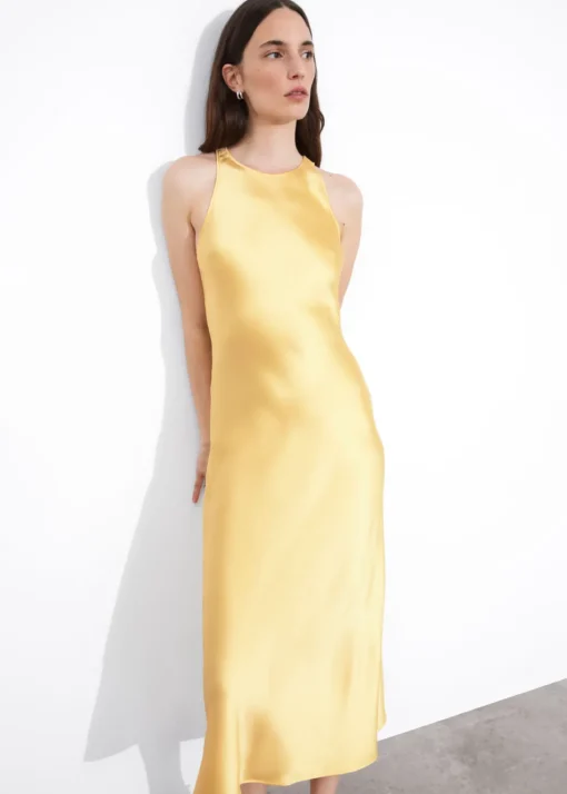 Robe Midi Ajustée En Satin