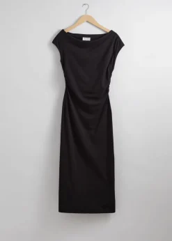 Robe Midi Asymétrique