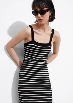 Robe Midi En Maille Jacquard