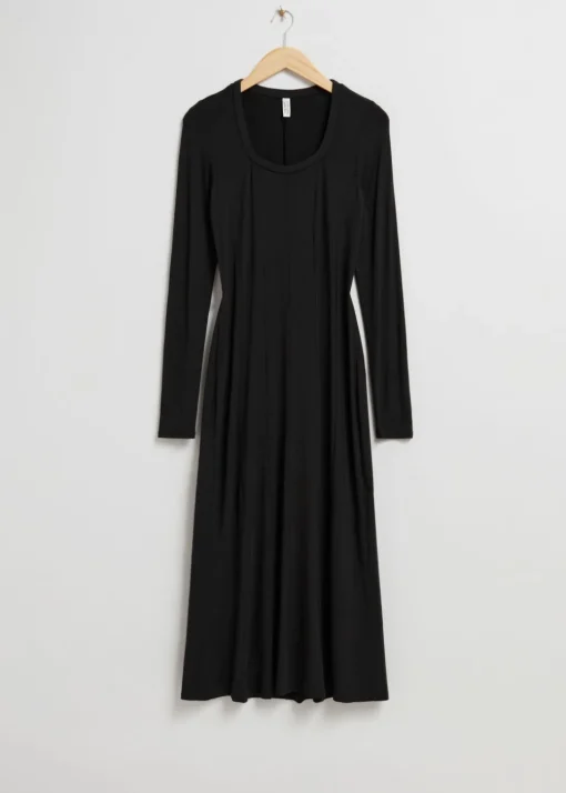 Robe Midi Plissée