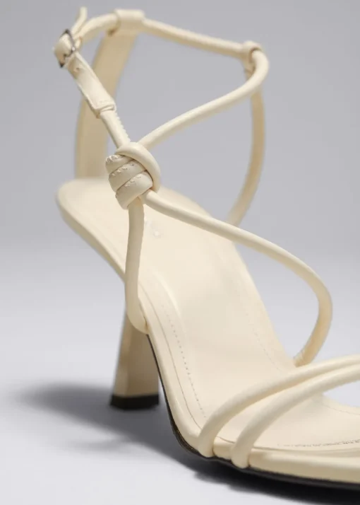 Sandales à Talons Et à Nœuds