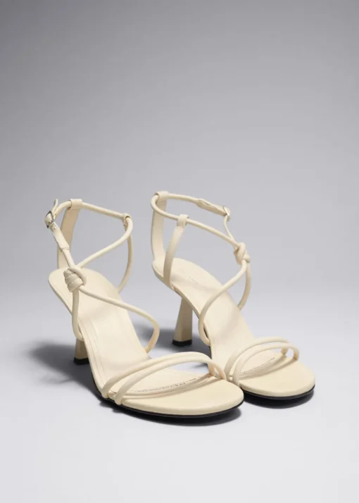 Sandales à Talons Et à Nœuds
