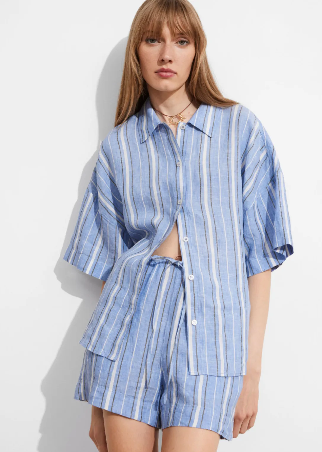 Short En Lin à Cordon De Serrage