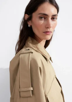 Veste Ceinturée à Poches Plaquées